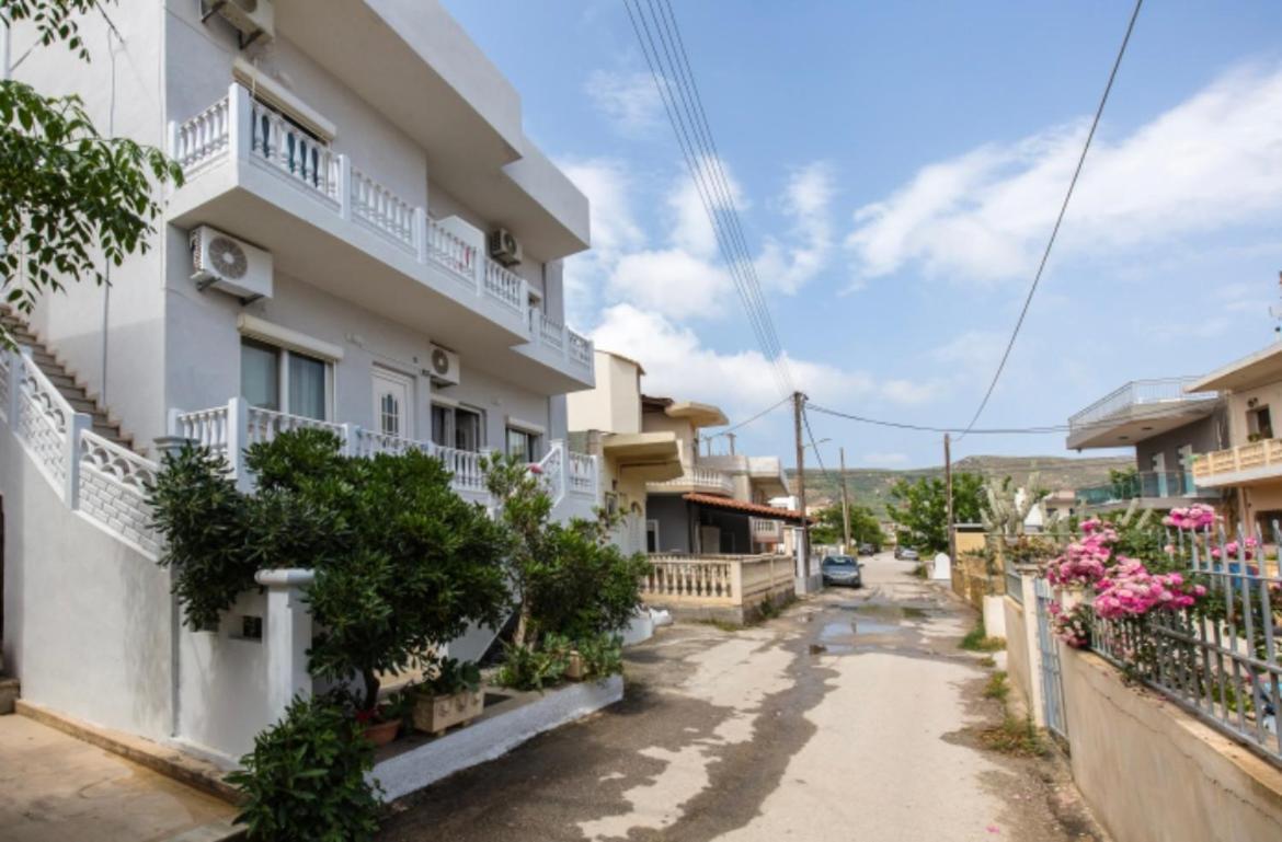 Eleni Apartment Kíssamos Екстериор снимка