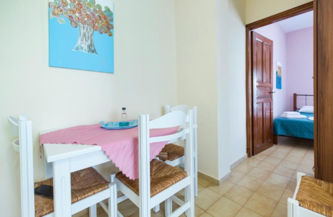 Eleni Apartment Kíssamos Екстериор снимка