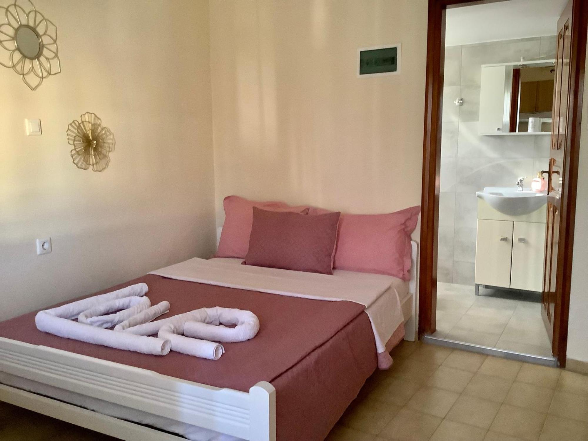 Eleni Apartment Kíssamos Екстериор снимка